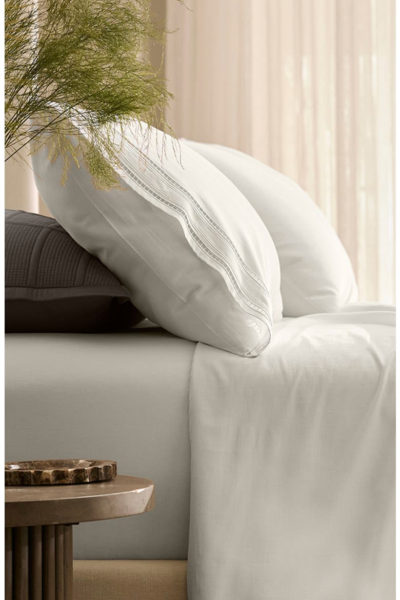 Signature Ladder Stitch Set of 2 Organic Cotton Pillowcases, Alternate, color, WHITE/ WHITE