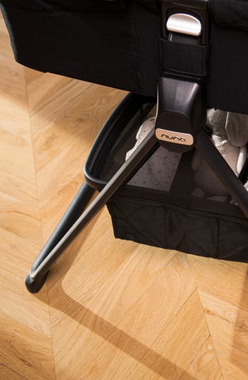 mixx series<sup>™</sup> bassinet + stand