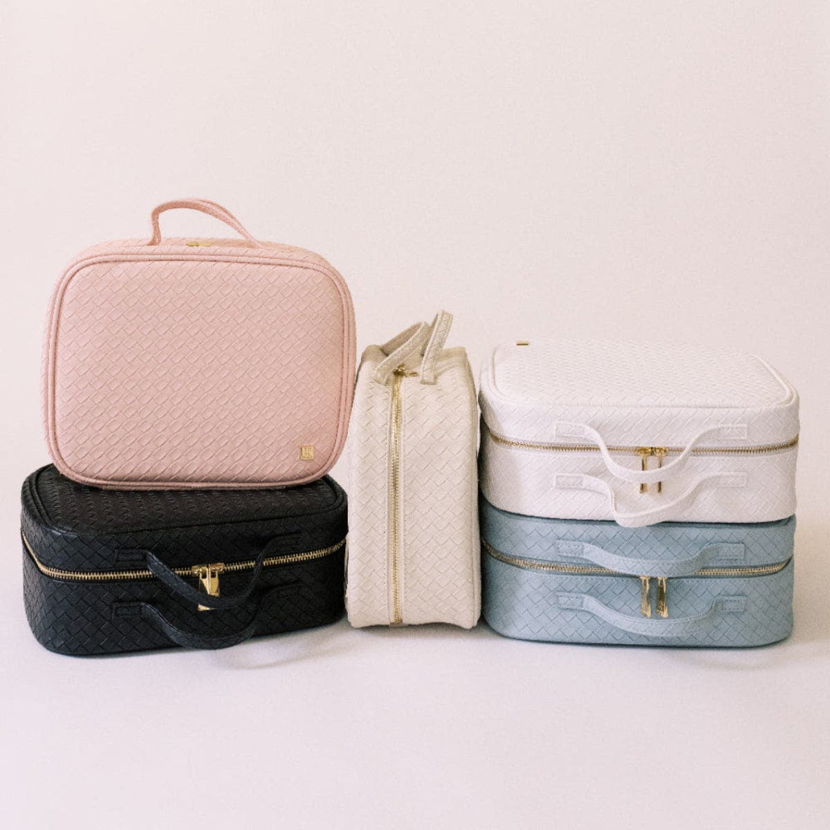 Woven Shell Makeup Bag, Alternate, color, Pink