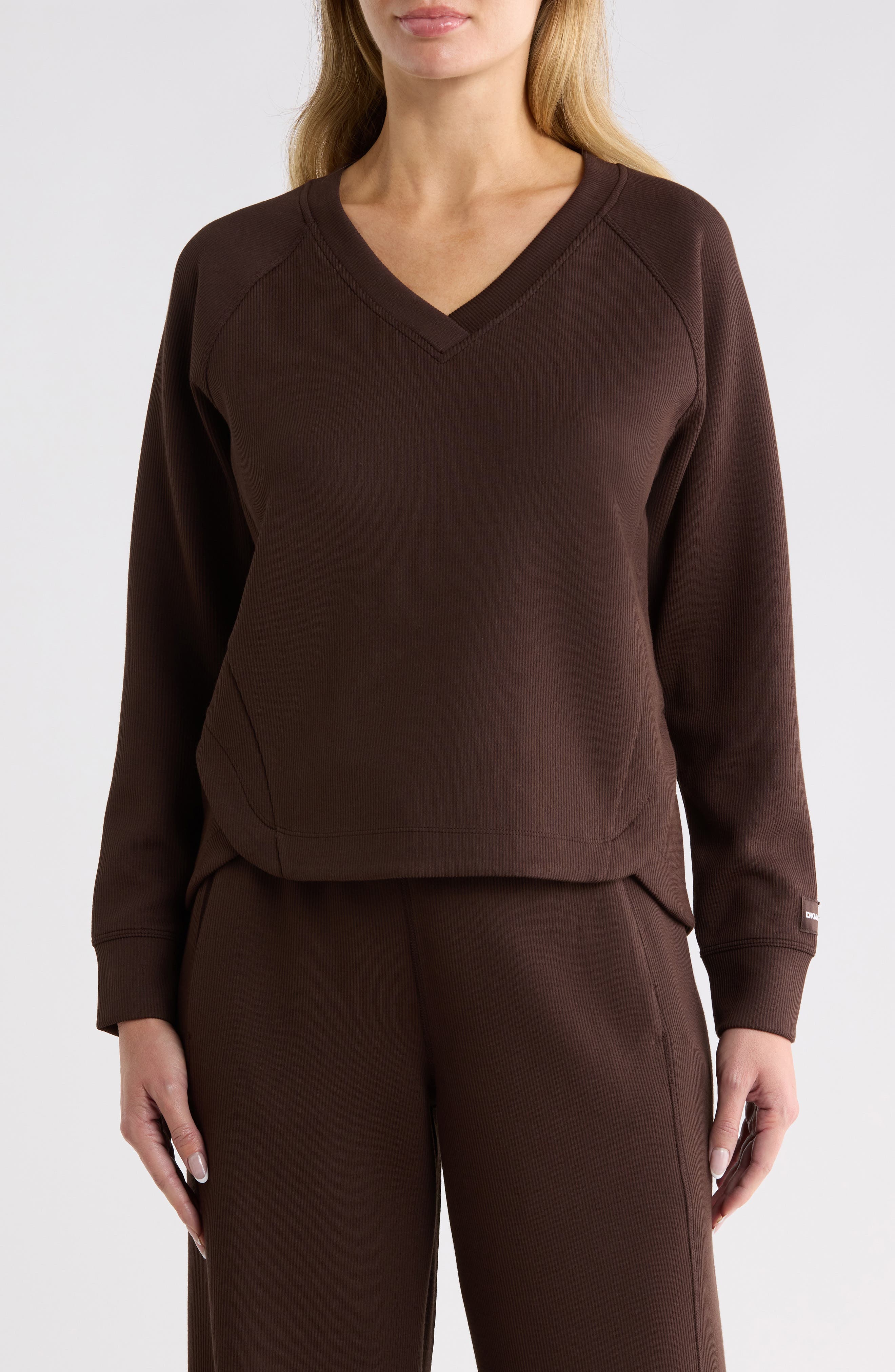 Tulip Hem V-Neck Pullover