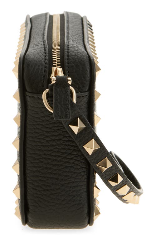 Valentino Garavani Rockstud Pouchette Leather Wristlet In Black