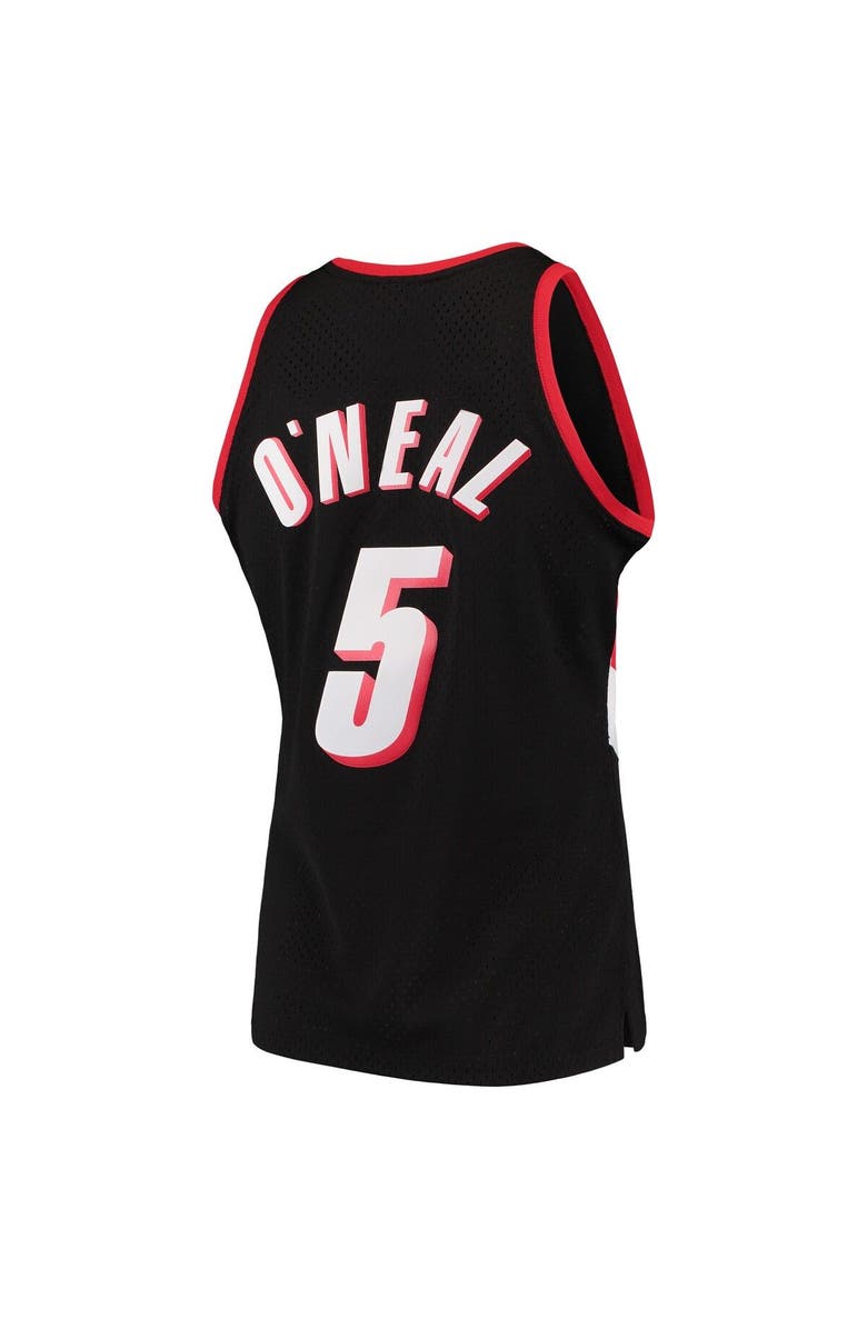 Mitchell & Ness Men's Mitchell & Ness Jermaine O'Neal Black Portland Trail Blazers 1999/00 Hardwood Classics Swingman Jersey, Alternate, color, 