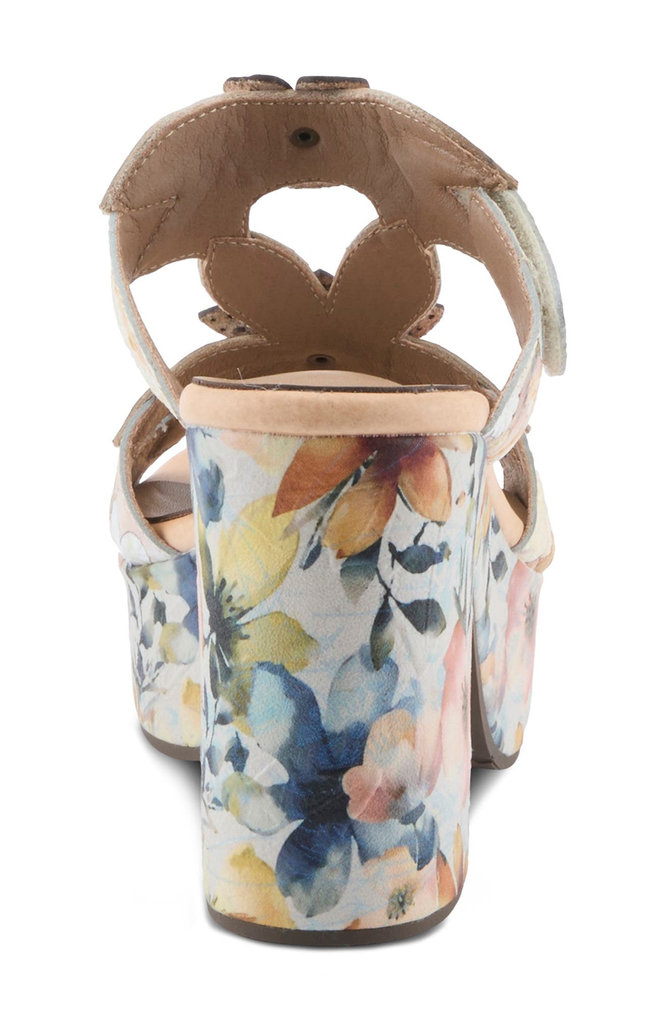 L'Artiste by Spring Step Balloffire Platform Sandal, Alternate, color, Beige Multi