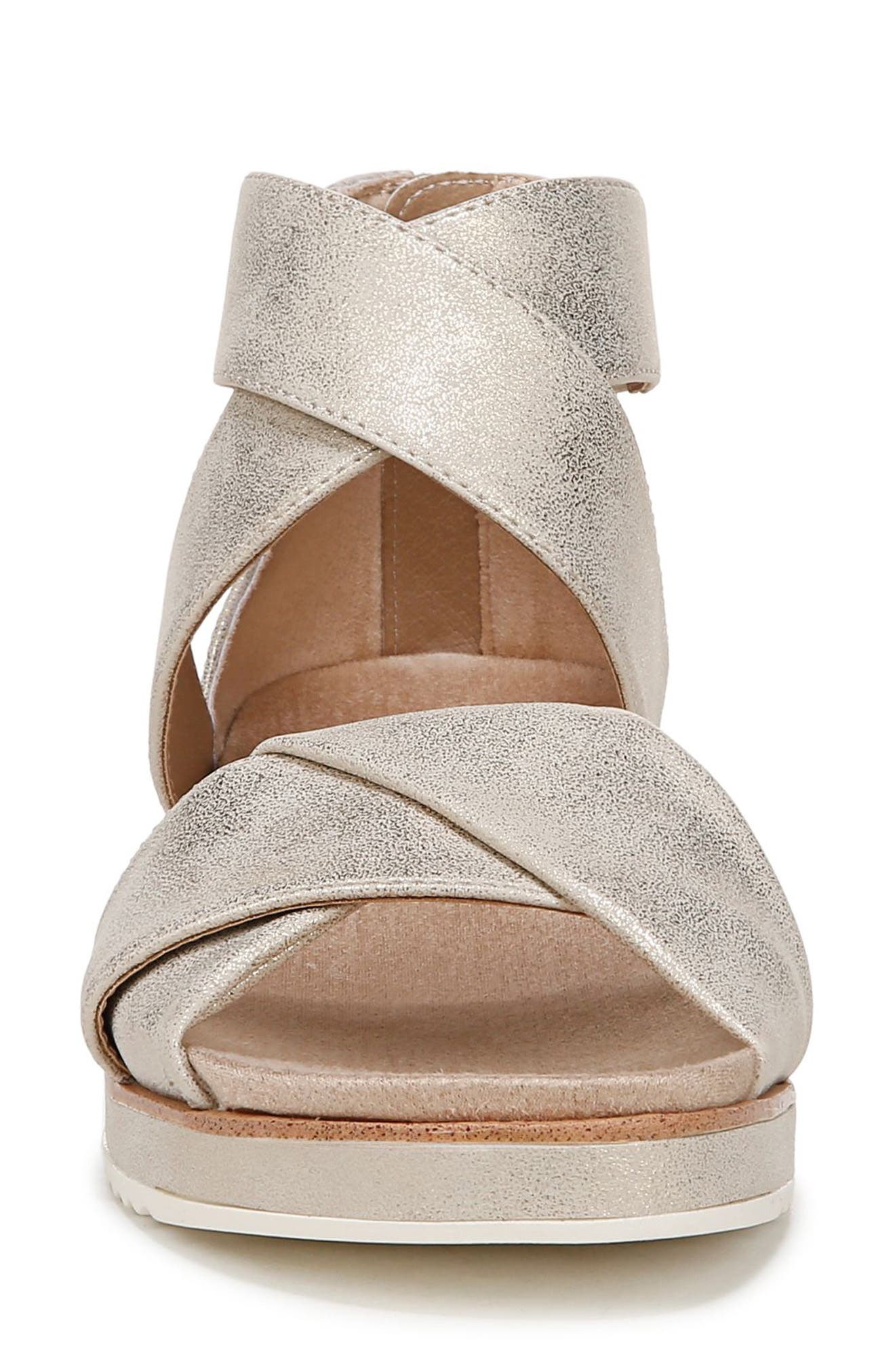 LifeStride Zoom Sandal, Alternate, color, Gold