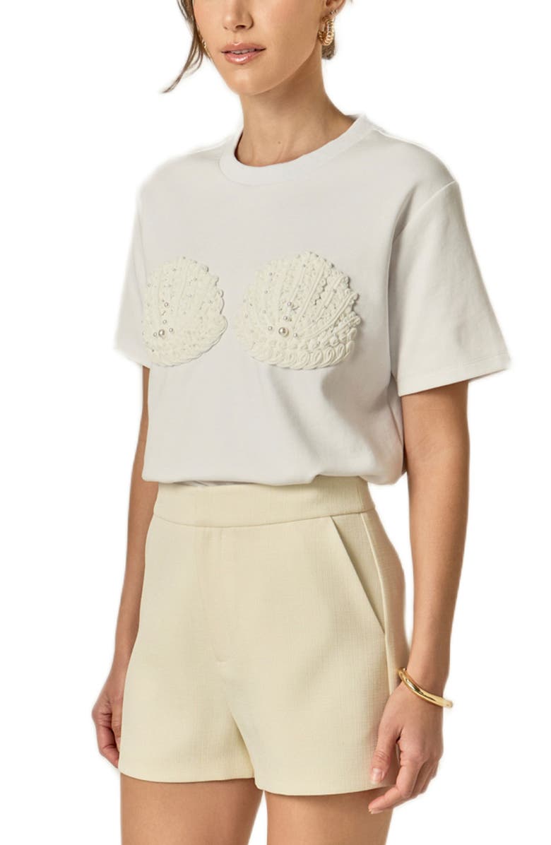 English Factory Faux Pearl Seashell Appliqué T-Shirt, Alternate, color, White