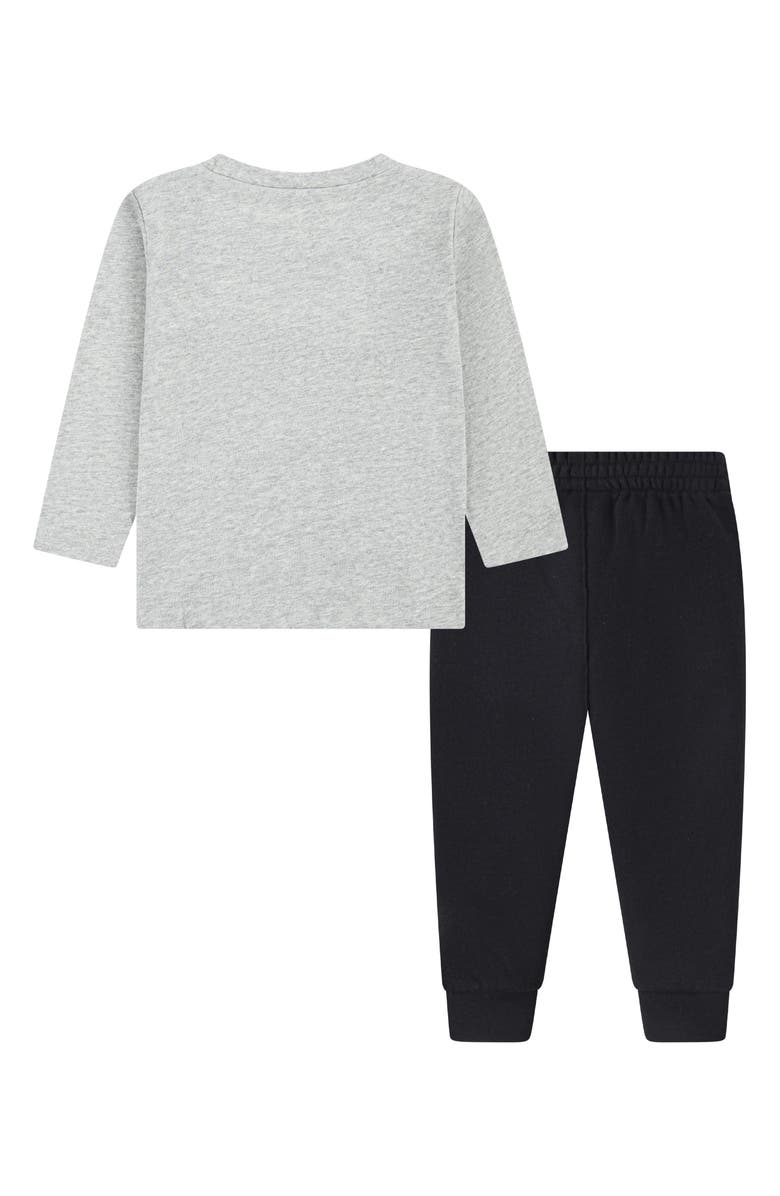 Nike Swoosh Long Sleeve T-Shirt & Joggers Set, Alternate, color, Black