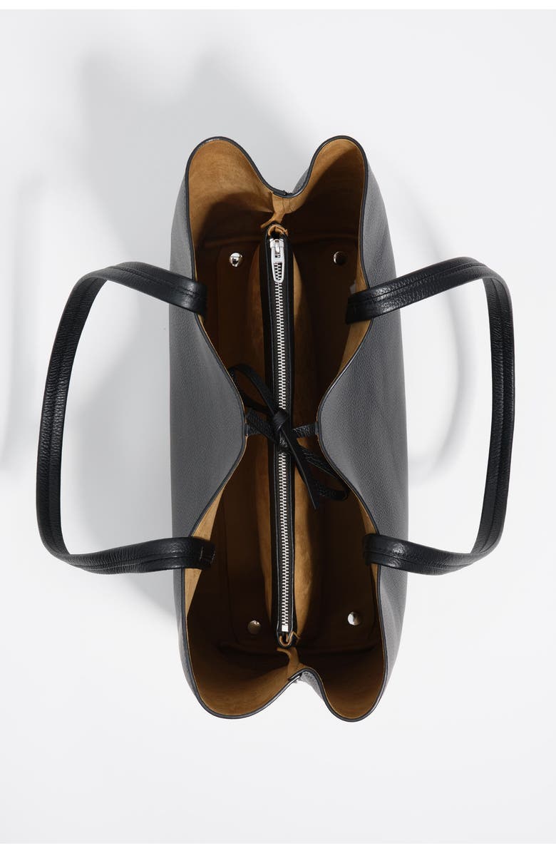 Bimba y Lola Leather Chihuahua Shopper Bag, Alternate, color, Black