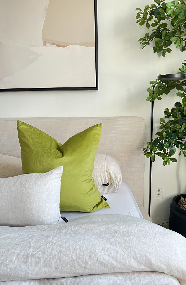 MODISH DECOR PILLOWS Key Lime Velvet Pillow Cover, Alternate, color, 