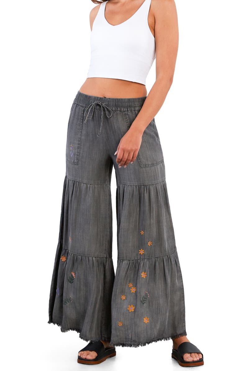 Billy T Prettier in Person Tiered Wide Leg Denim Pants, Alternate, color, Smoked Pearl