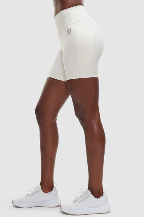 Peloton Cadent 7" High Rise Pocket Bike Short In Pearl