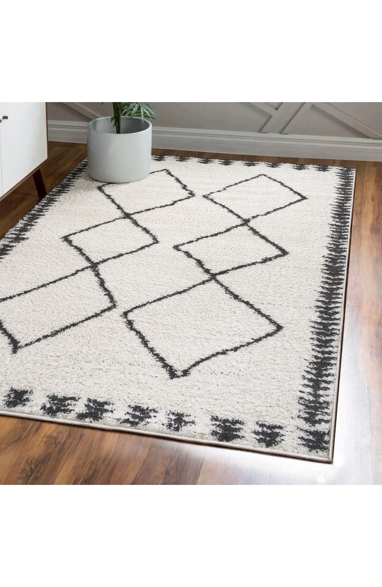 JONATHAN Y Calvia Moroccan Diamond Shag Area Rug, Alternate, color, White/Gray