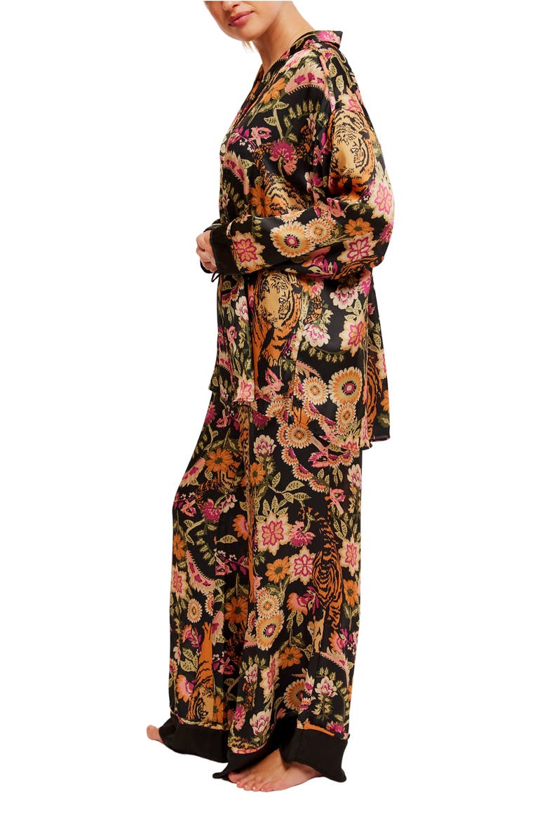 Dreamy Days Print Pajamas