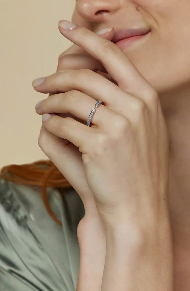 Bearfruit Jewelry Lisa Adjustable Band Ring, Alternate, color, Silver