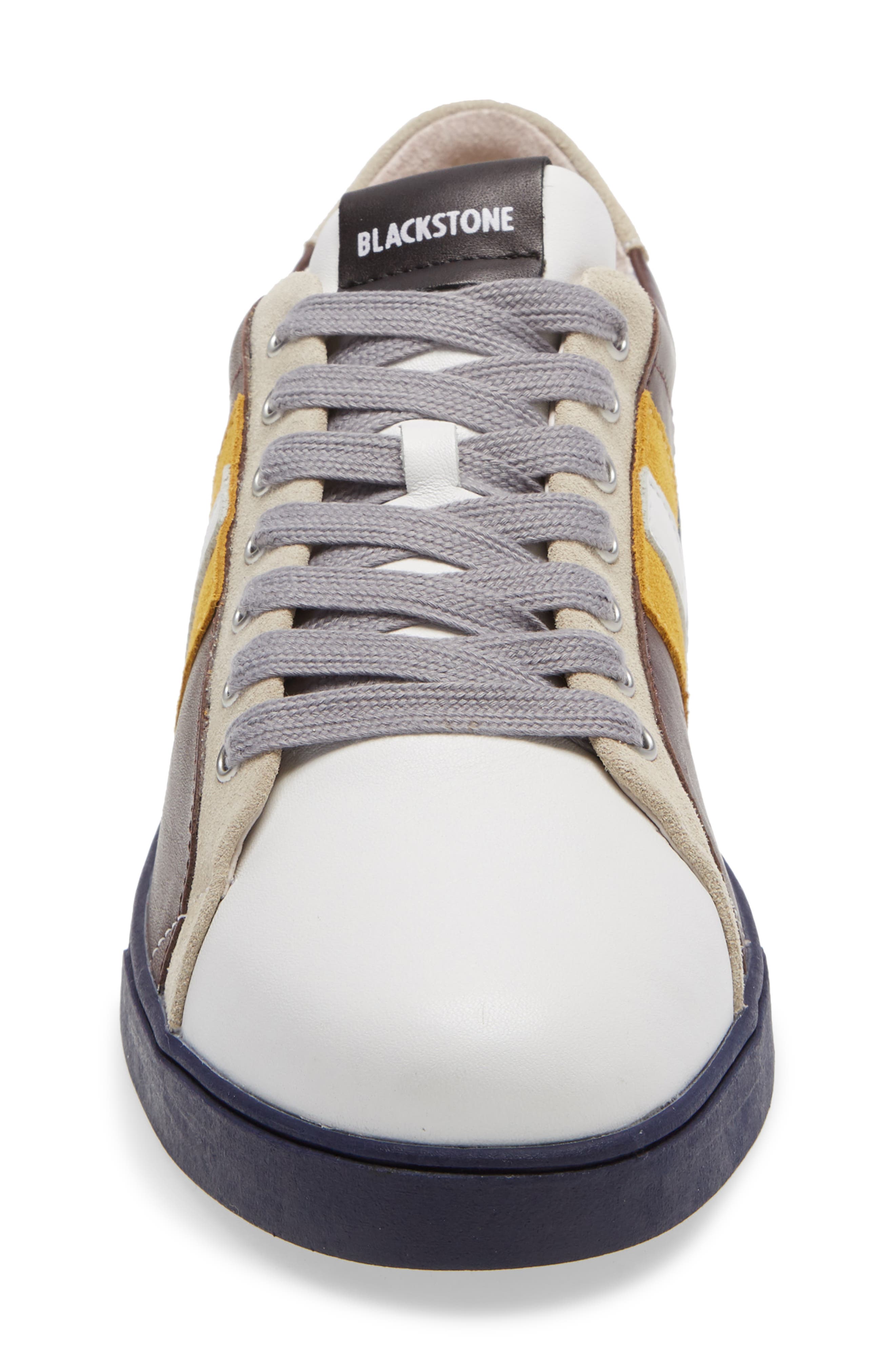 Low-Top Sneaker, Alternate, color, FUDGE
