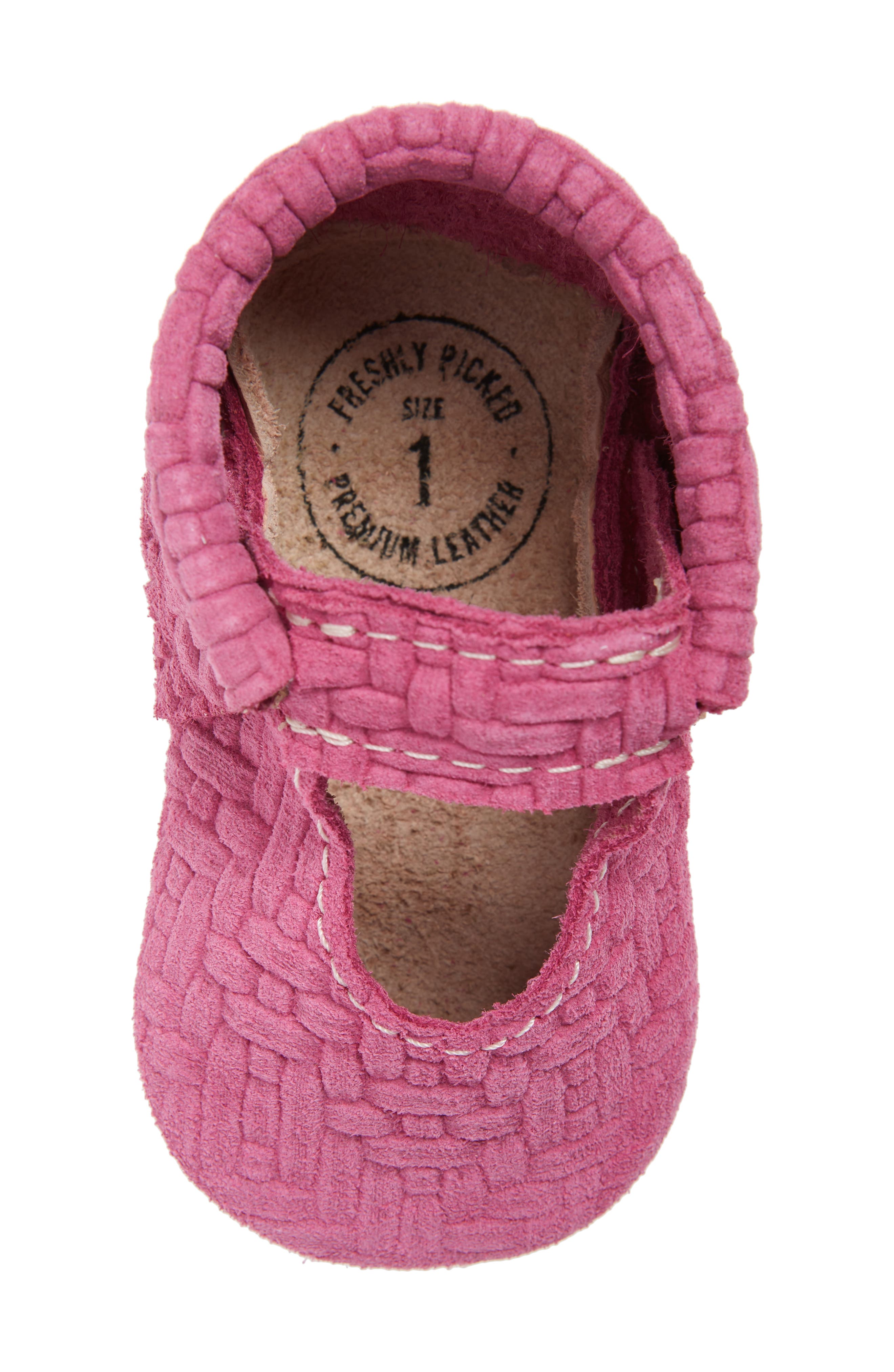 Freshly Picked Pink Lemonade Embossed Leather Crib Shoe, Alternate, color, 