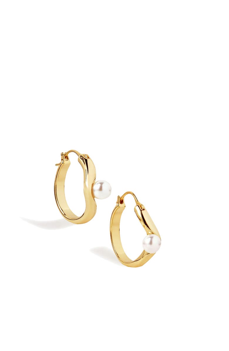 YOJ Twerti Pearl Hoop Earrings In Gold & Pearls, Alternate, color, Gold