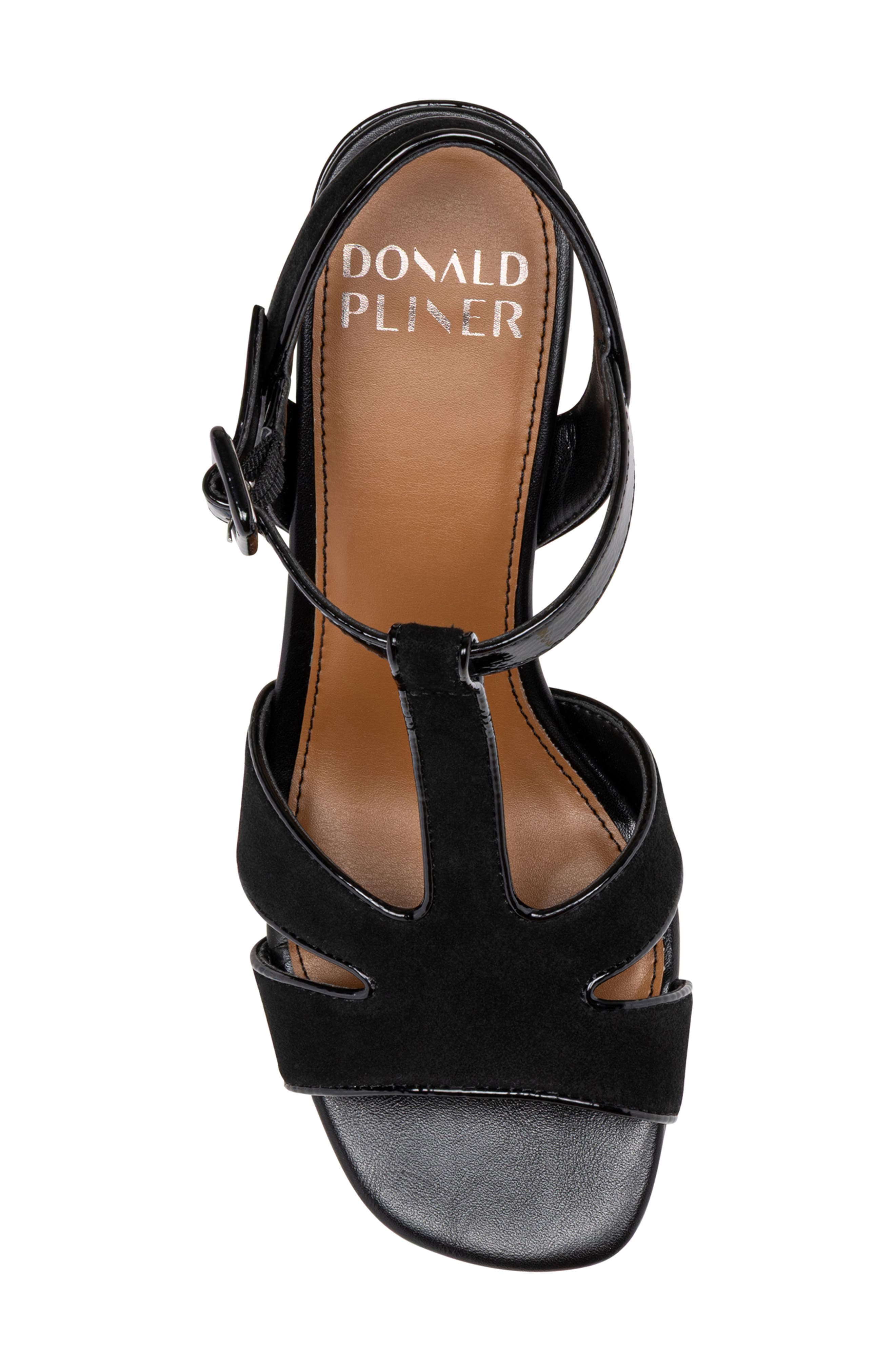 Donald Pliner T-Strap Sandal, Alternate, color, Black/ Black
