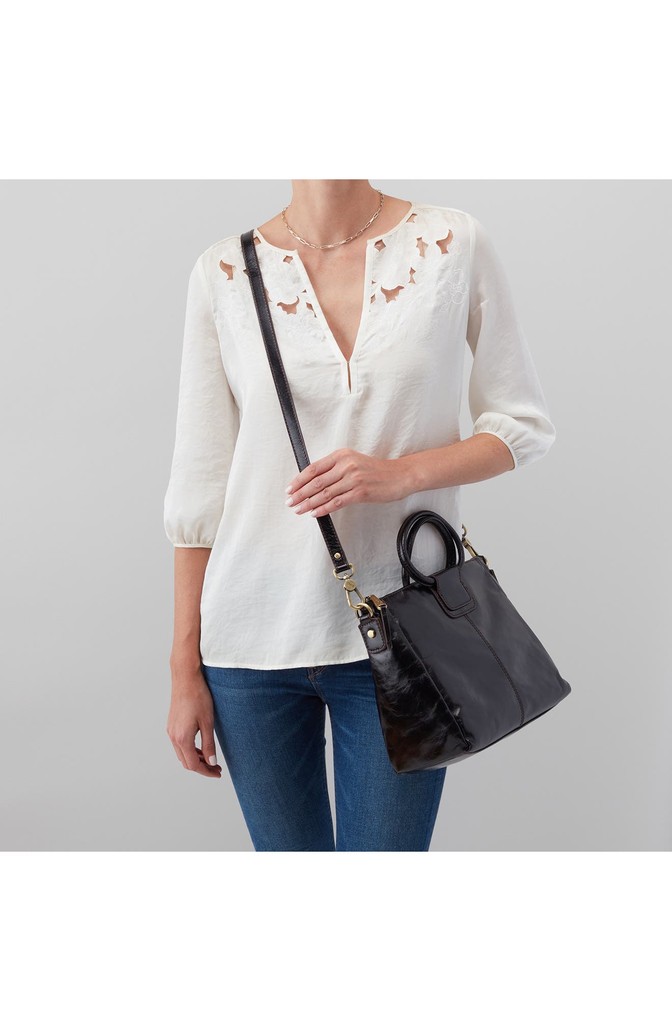 HOBO Medium Sheila Satchel, Alternate, color, Black