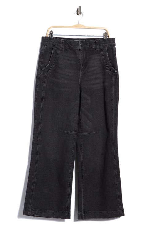 Wide Leg Dart Jeans