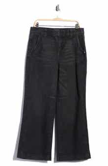 Wide Leg Dart Jeans