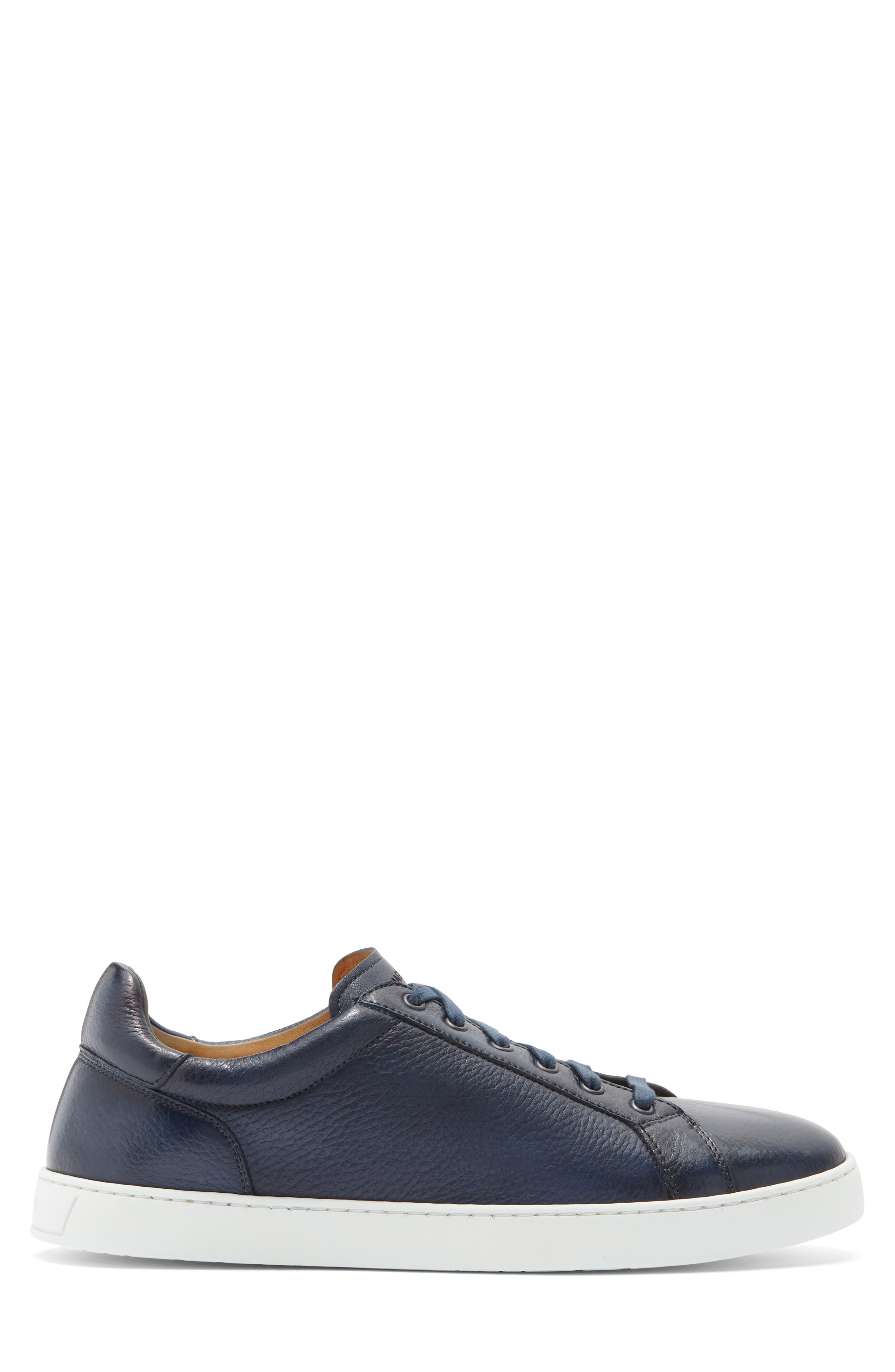 Leve Low Top Sneaker, Alternate, color, NAVY