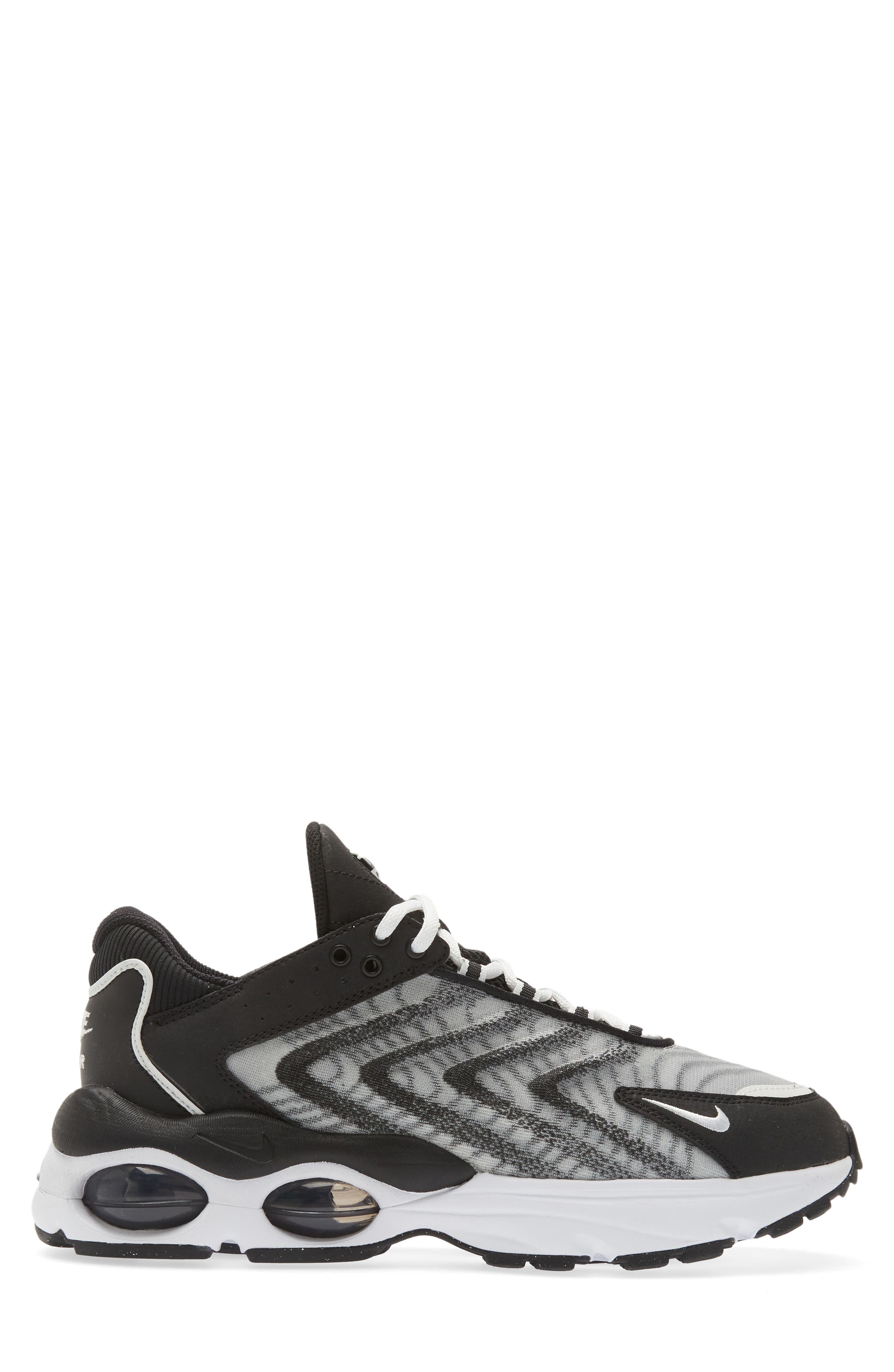 Nike Air Max TW Sneaker, Alternate, color, 