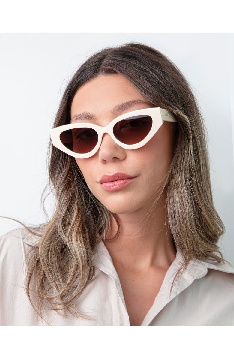Illesteva Mary Lou Sunglasses, Alternate, color, Cream / Brown