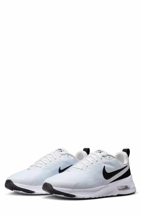 Nike Air Max Nuaxis Sneaker