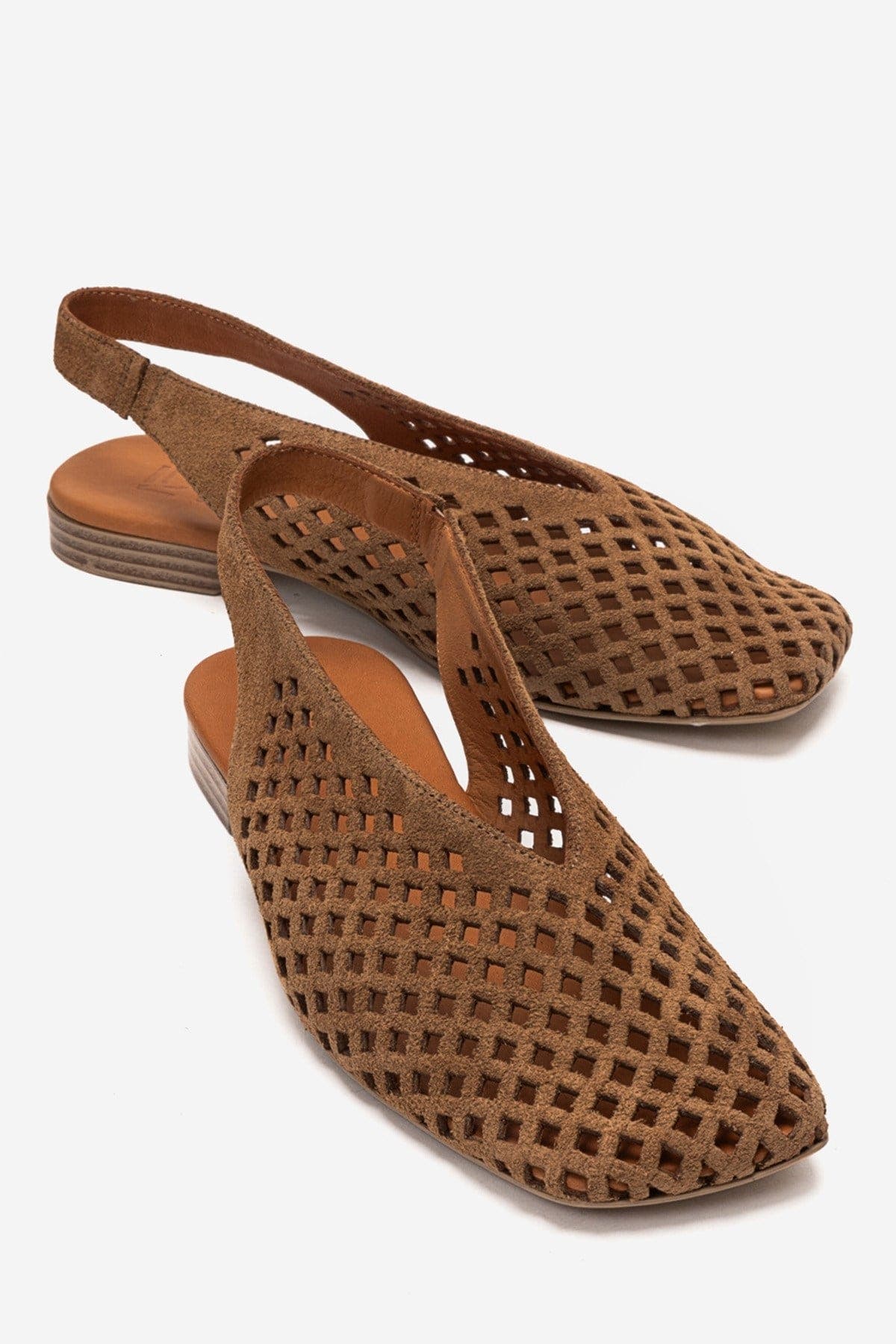  Cognac Suede