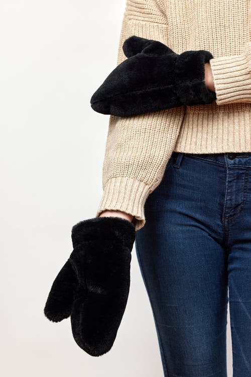 Hat Attack Faux Fur Mitten In Black