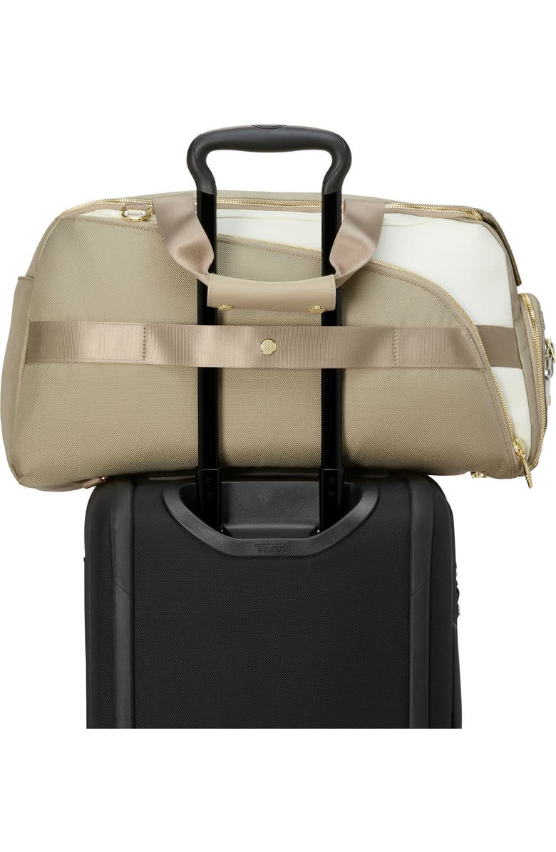 TUMI Golf Duffle Bag, Alternate, color, Off White/Tan