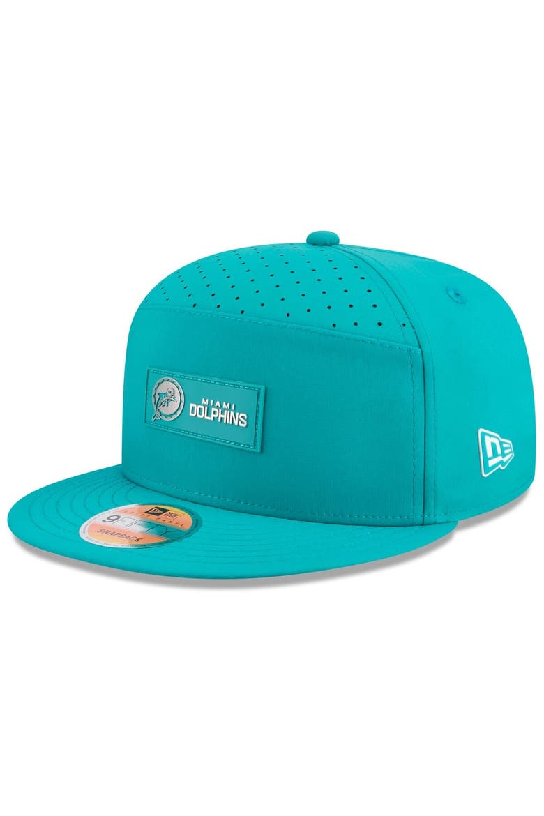 Men's New Era Aqua Miami Dolphins 2025 Sideline Throwback Split Panel 9FIFTY Snapback Hat, Main, color, Aqua
