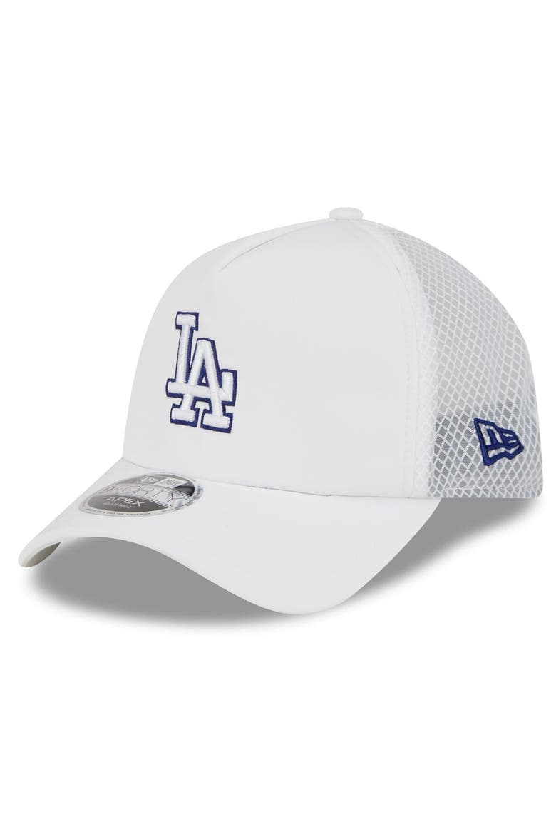 Men's New Era White Los Angeles Dodgers 2026 Batting Practice Apex 9FORTY Adjustable Trucker Hat, Main, color, White