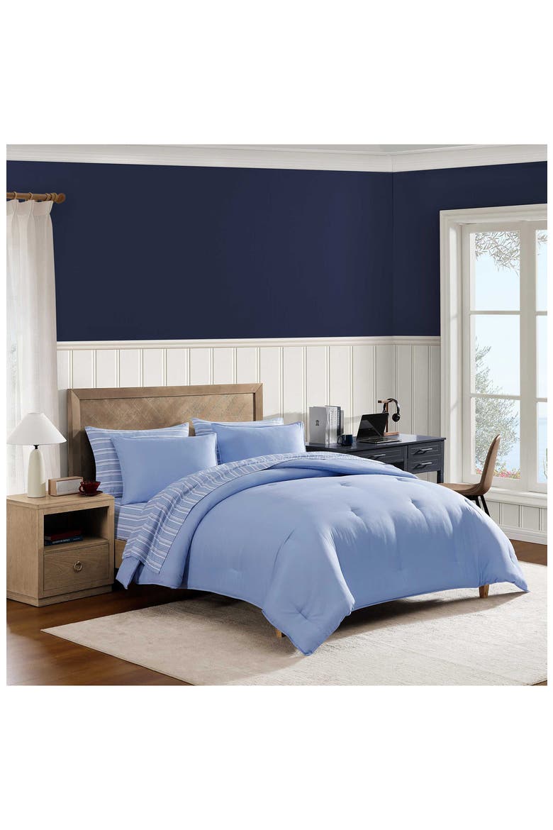 Core Solid Comforter & Shams Set, Alternate, color, TIDAL BLUE/ WHITE