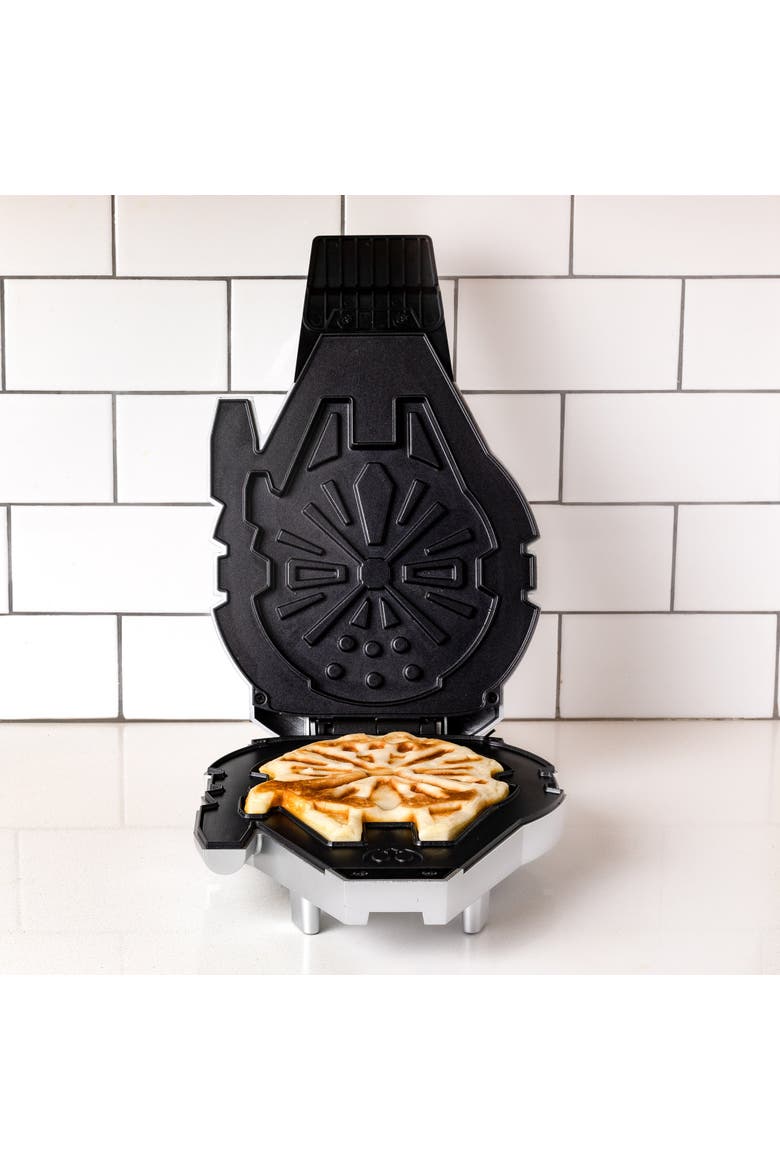 Star Wars Deluxe Millennium Falcon Waffle Maker, Alternate, color, None