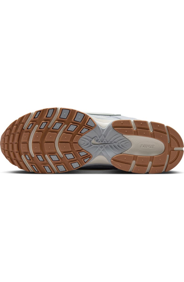 Nike V5 Runner Sneaker, Alternate, color, Wolf Grey/ Phantom