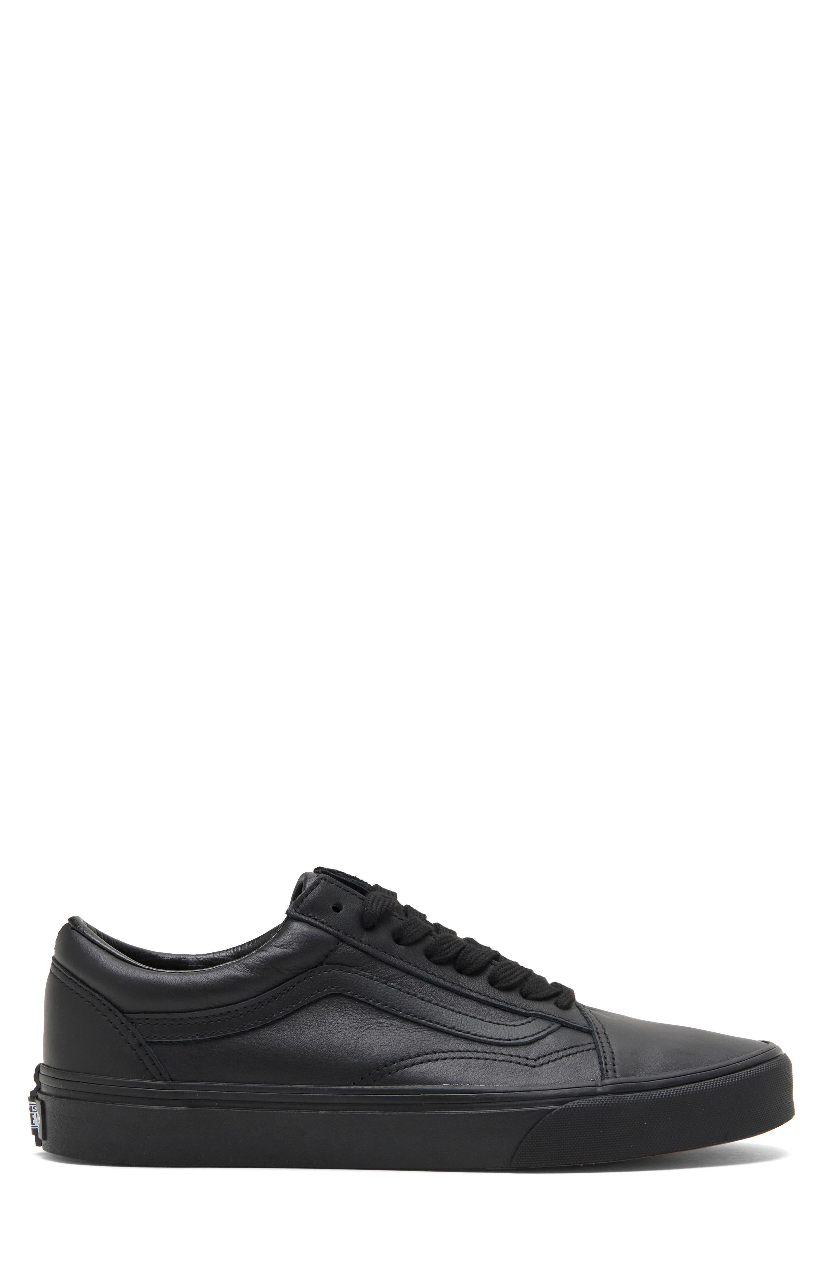 Old Skool Leather Sneaker, Alternate, color, BLACK/ BLACK
