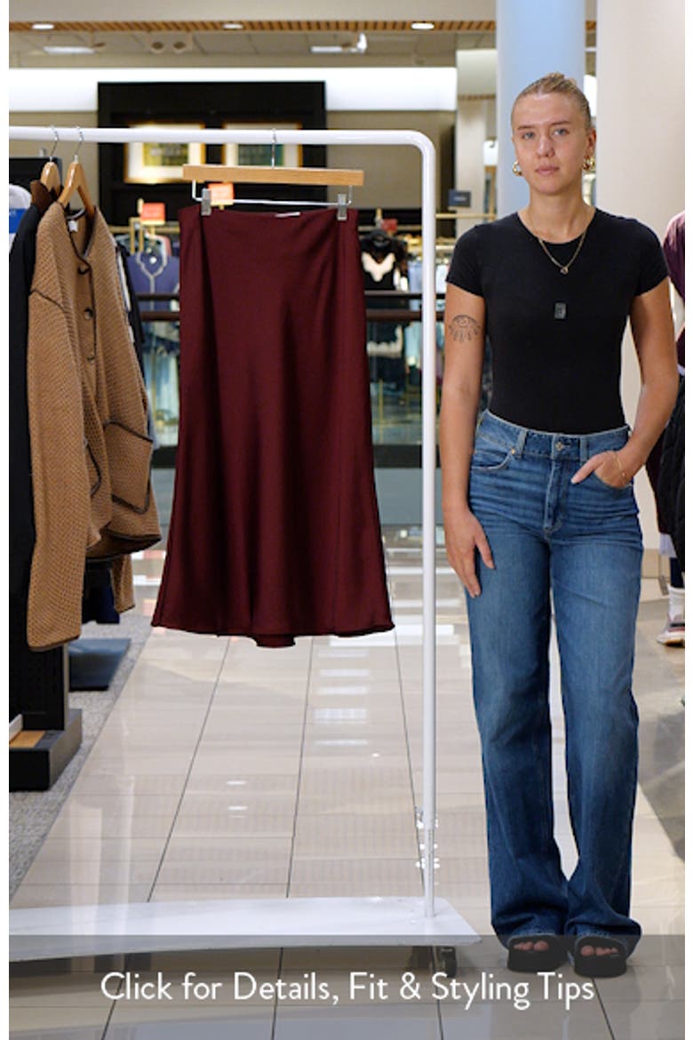 Windey Satin Midi Skirt video