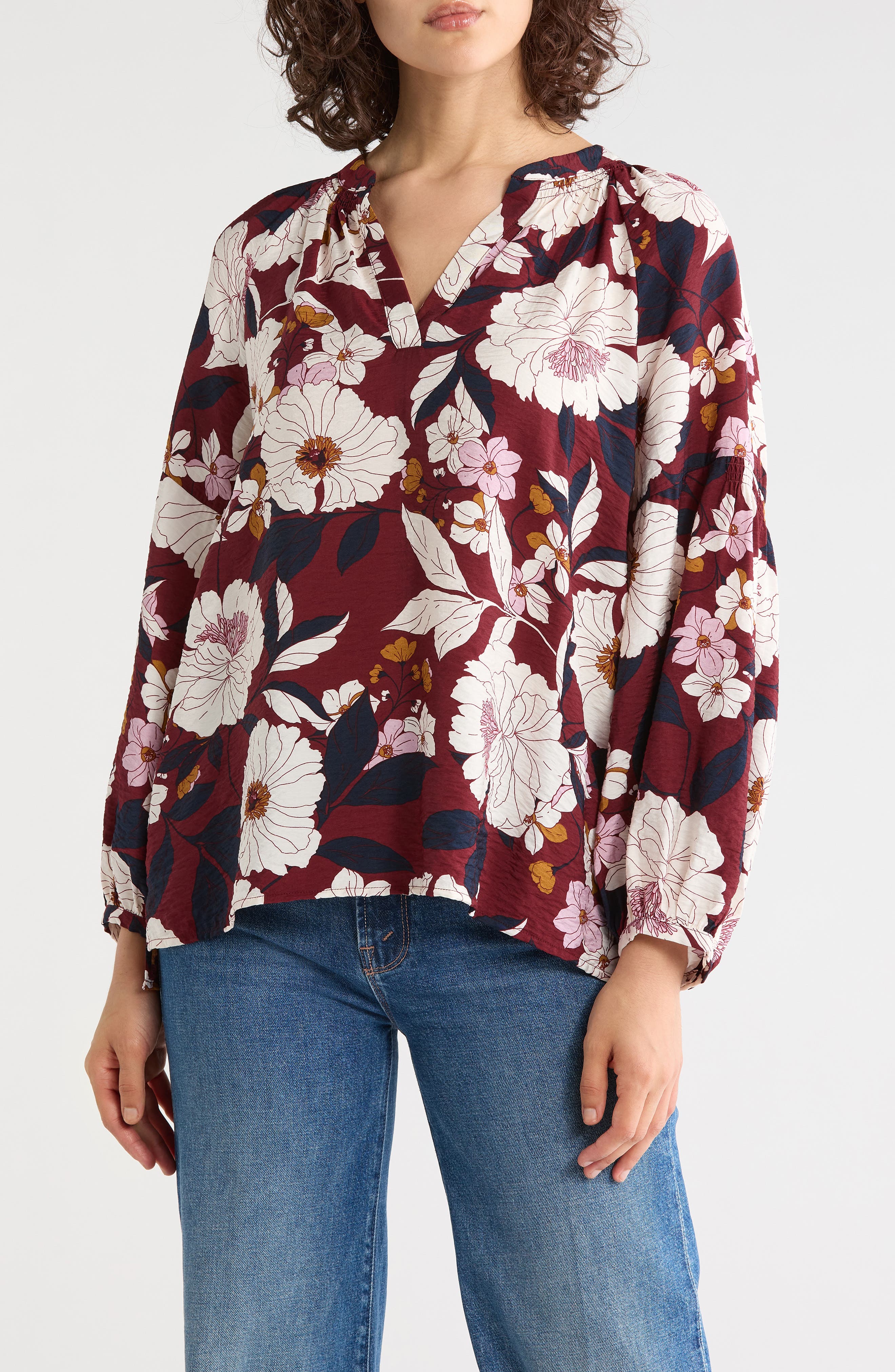 RED GRAPE GARDEN FLORAL
