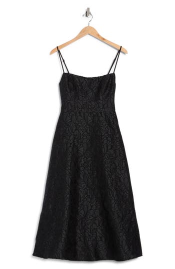 Elliatt Saffron Midi Dress In Black