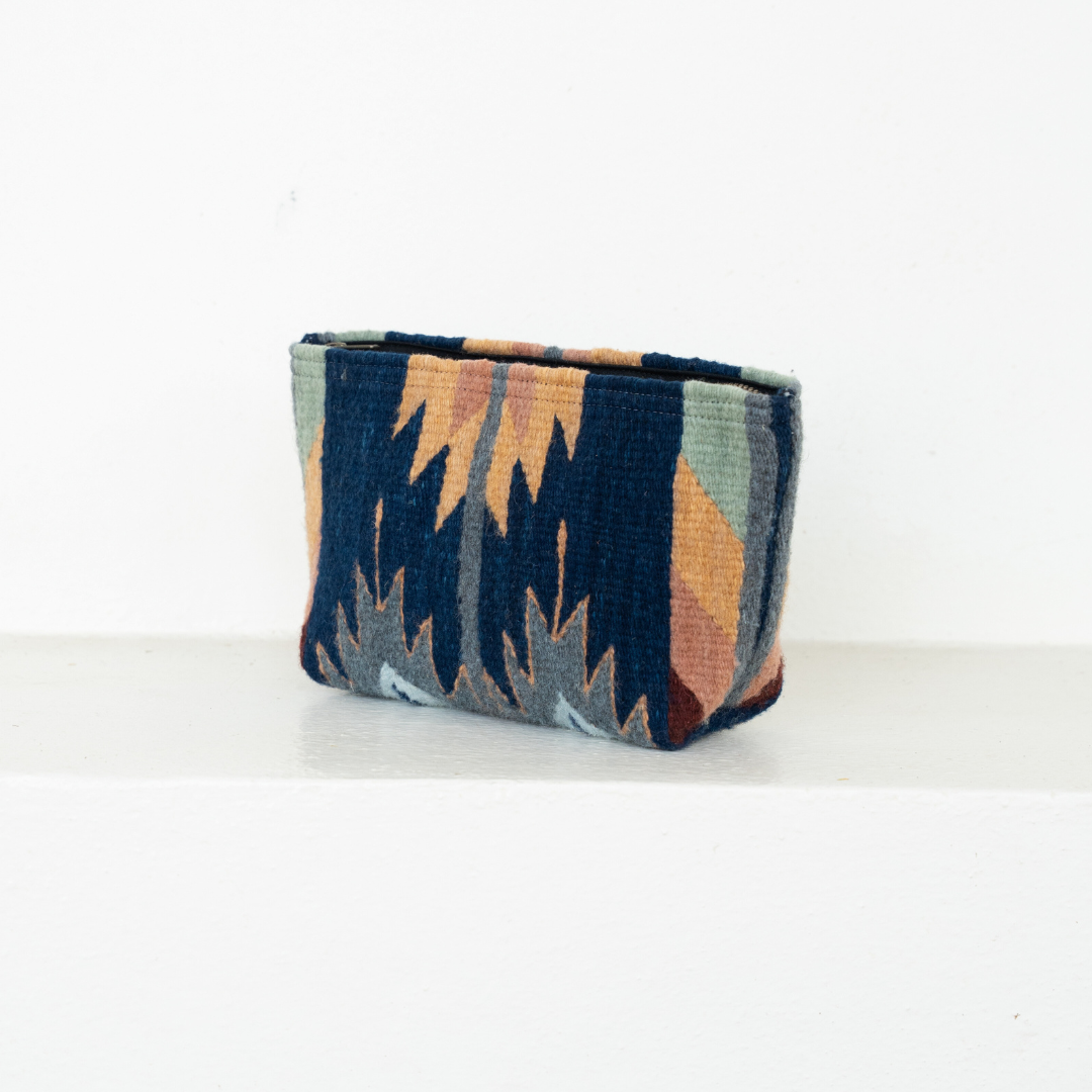 Amasouk Wild River Pouch, Alternate, color, Blue