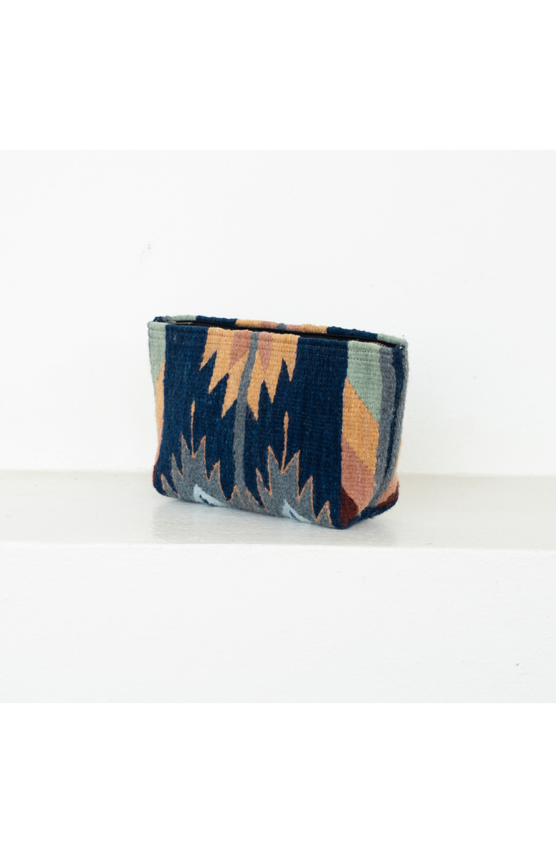 Amasouk Wild River Pouch, Alternate, color, Blue