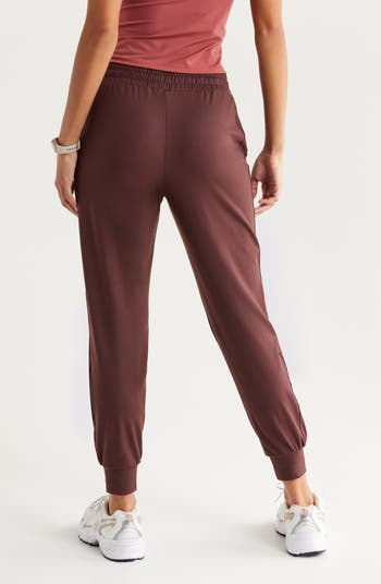 Move In Pocket Joggers