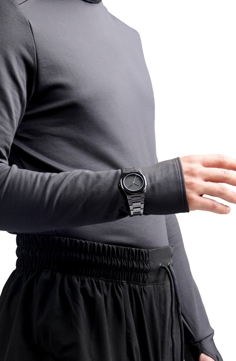 D1 Milano Ceramica Bracelet Watch, 37mm, Alternate, color, Black