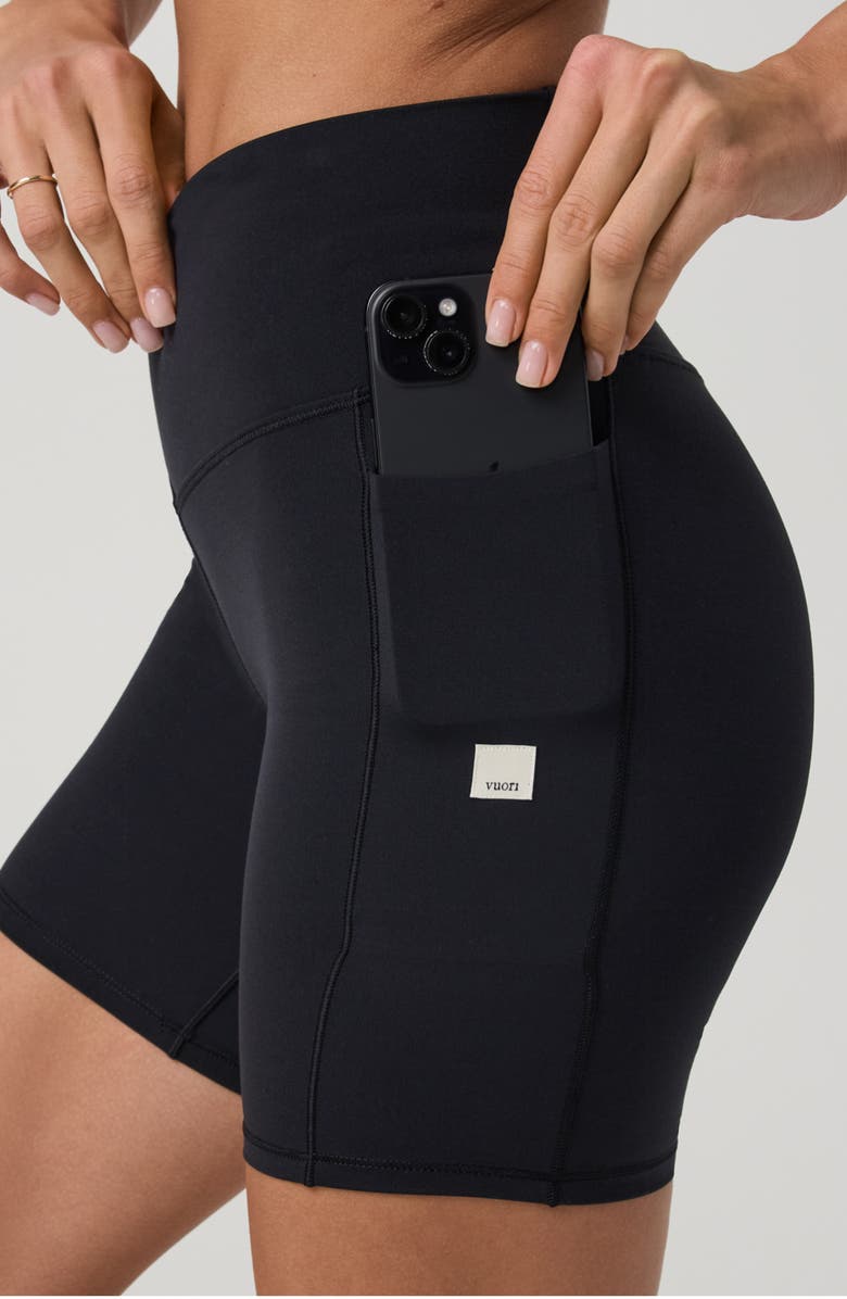 Vuori AllTheForm Pocket Bike Shorts, Alternate, color, Black