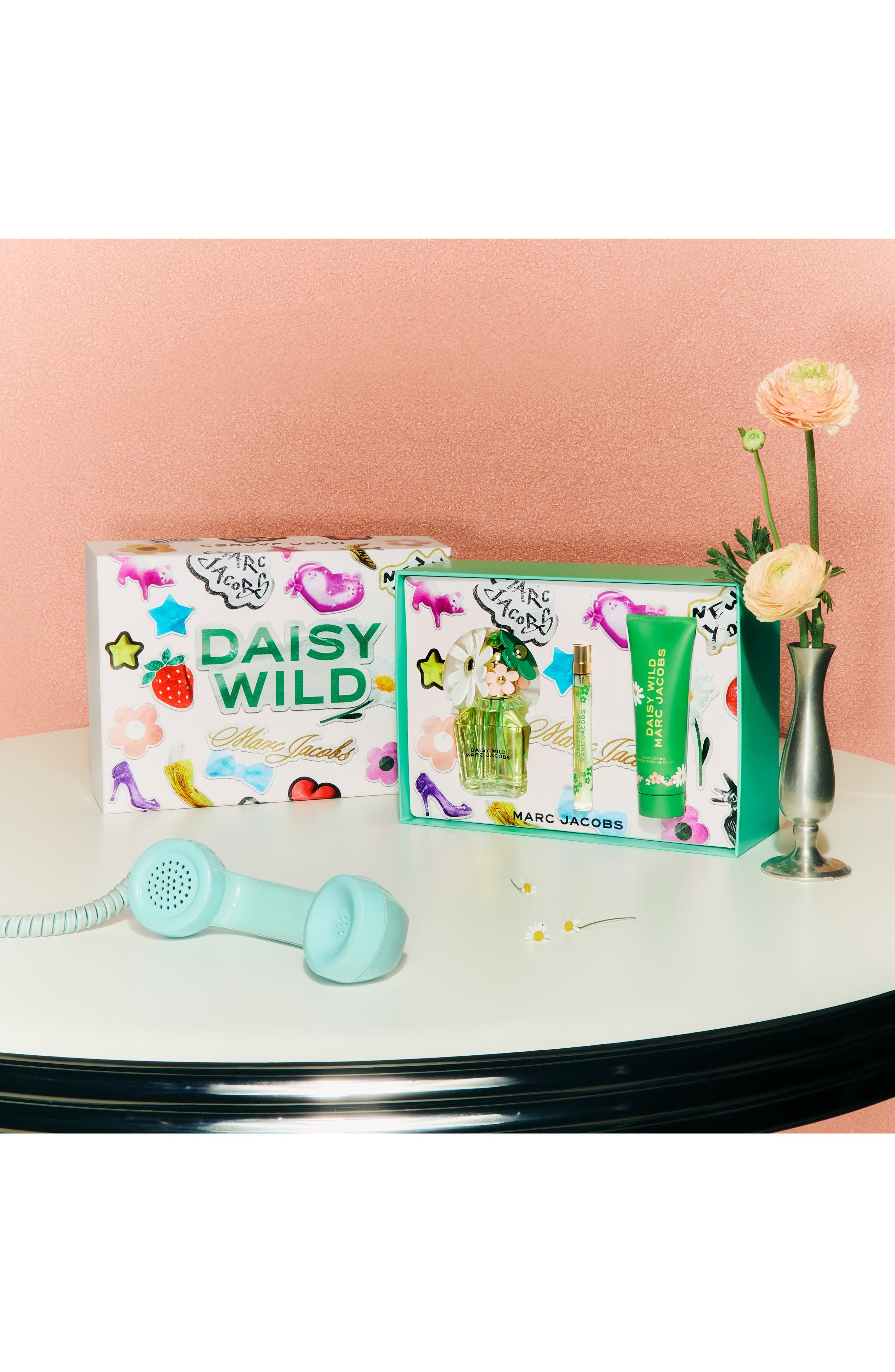 ユニセックス香水セット BLV Daisy 他 Daisy Wild Eau de Parfum Gift Set $229 Value (Women) | Nordstrom