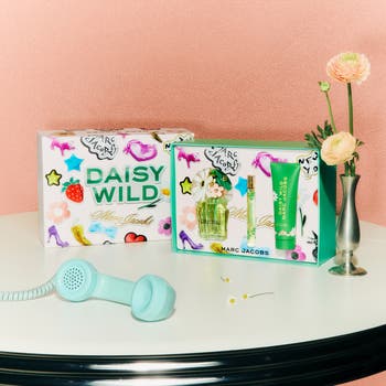 (M45)MARC JACOBS DAISY WILD セット Marc Jacobs Daisy Wild Eau de Parfum Gift Set $229 Value | Nordstrom