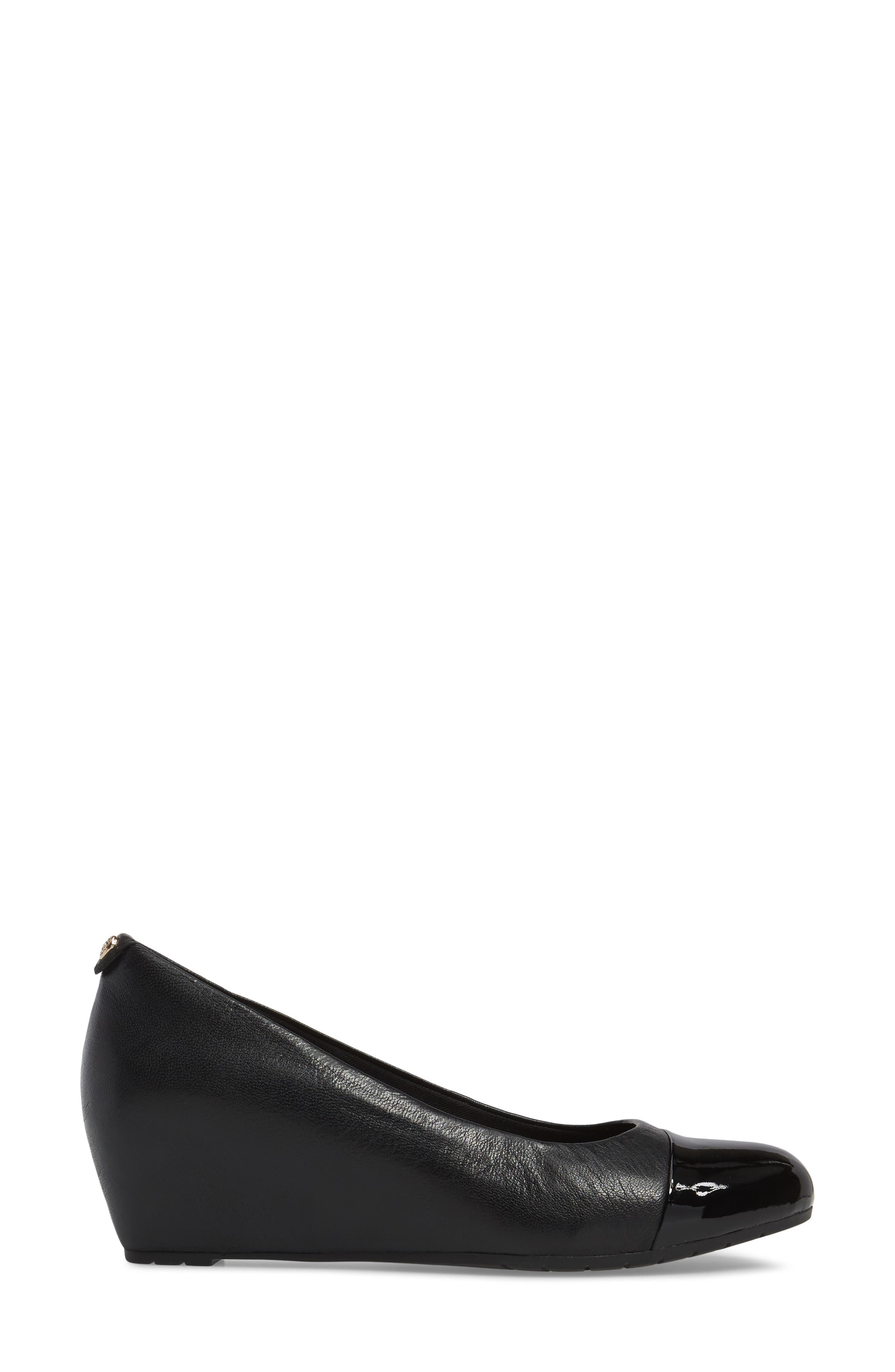 Clarks<sup>®</sup> Vendra Dune Wedge Pump, Alternate, color, 