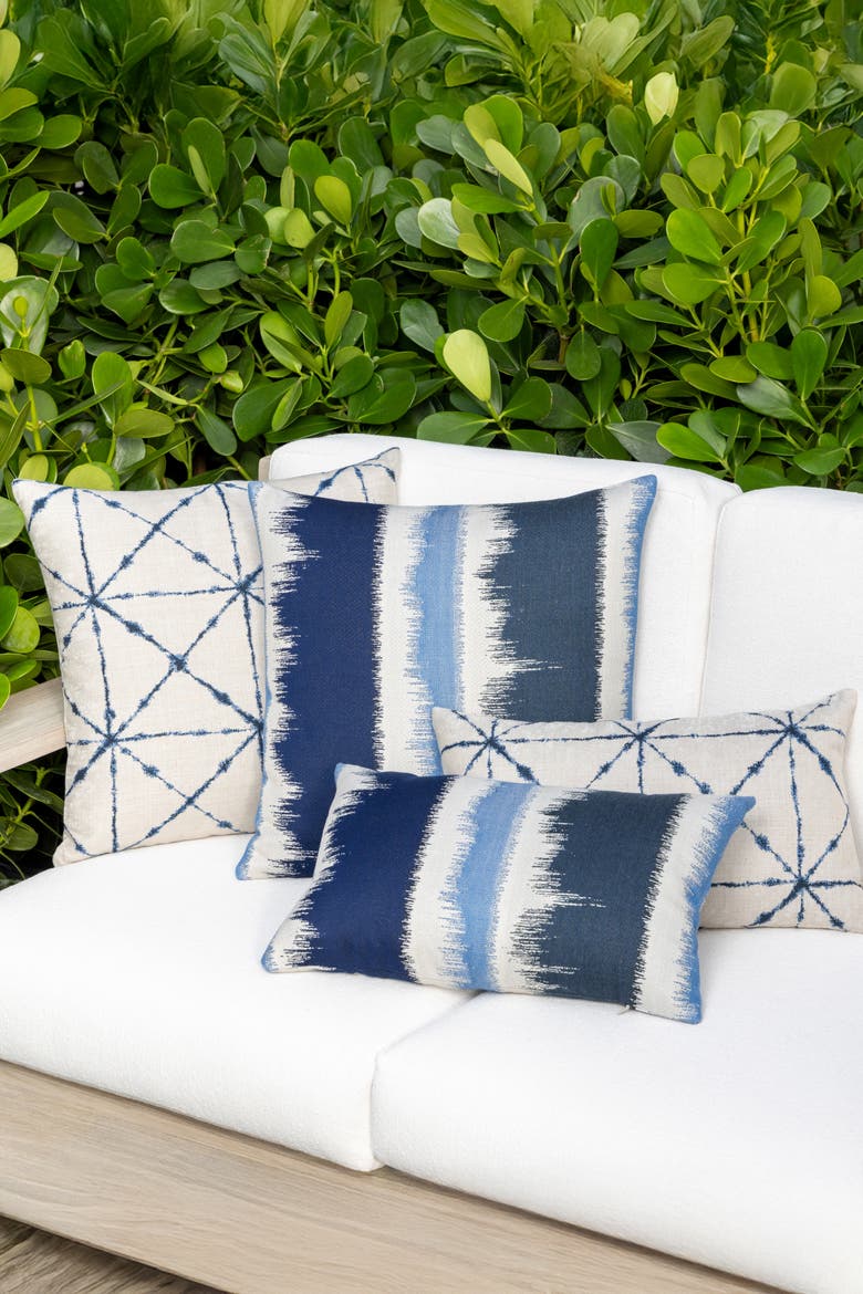 Murmur Indoor & Outdoor Woven Accent Pillow, Alternate, color, Midnight