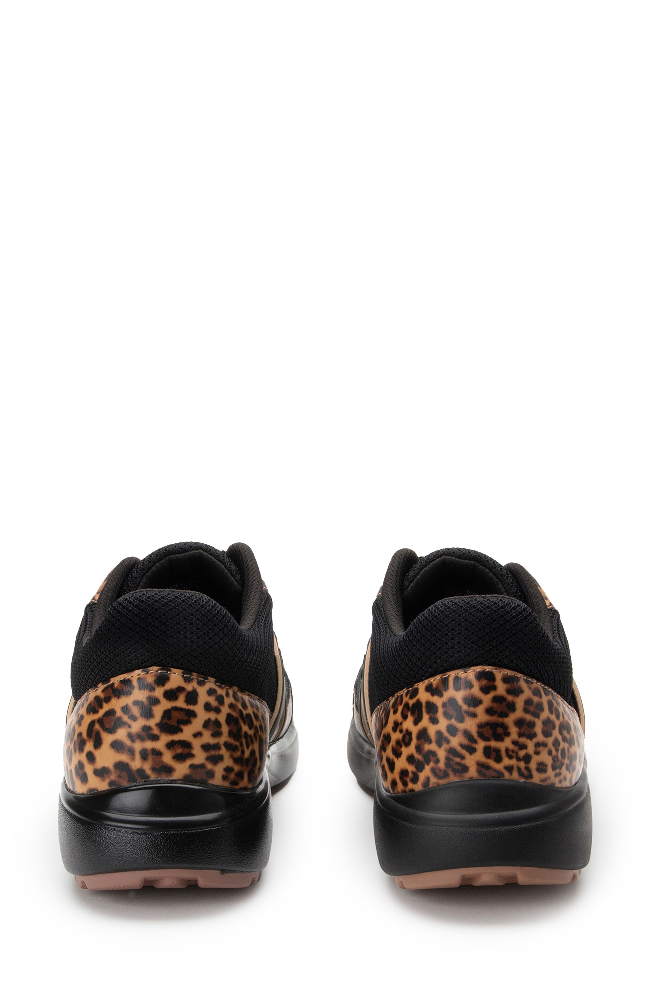 Qarma 2 Sneaker, Alternate, color, FIERCE FABRIC